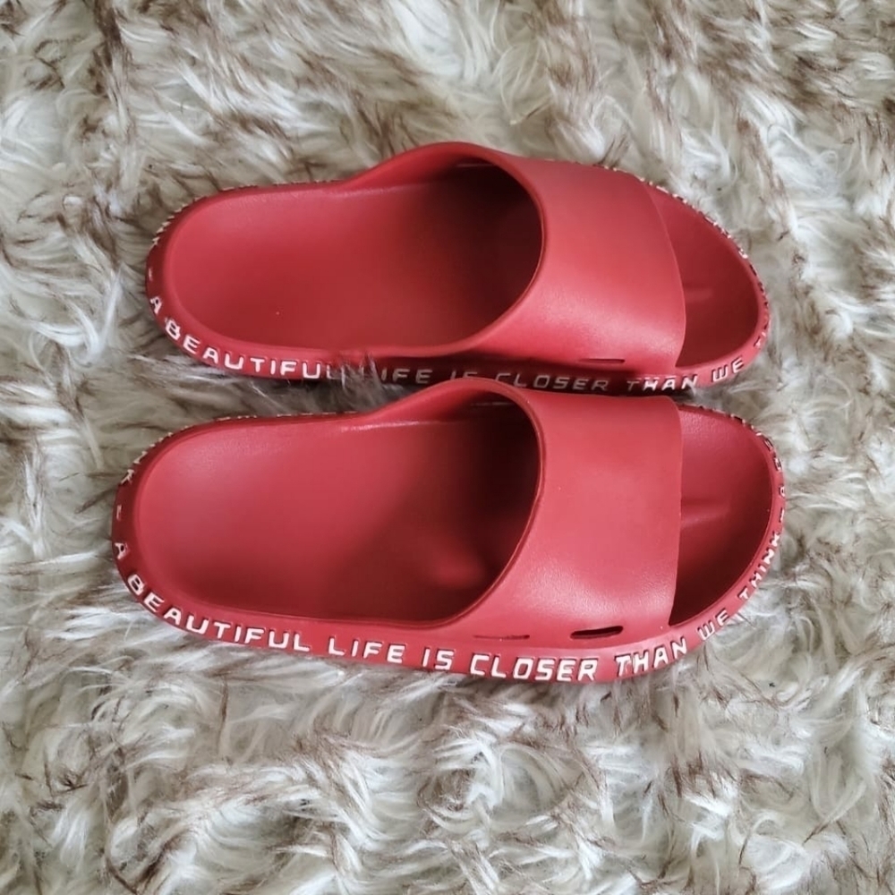 Unisex Summer Slippers Beach Slide Sandals Flip Flops Words Soft Sole 🌴 - Picture 4 of 8